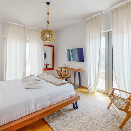 Helidoni Luxury Kokkini Hani